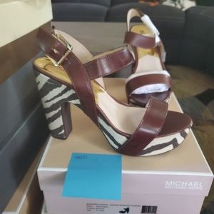 Michael Kors NWT IVANA 9.5 M animal print shoes